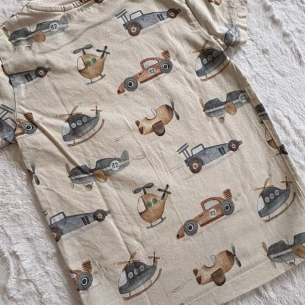 Next Boys Airplane Print T-Shirt Size 5/6 (Fits 3/4) - Picture 2 of 5